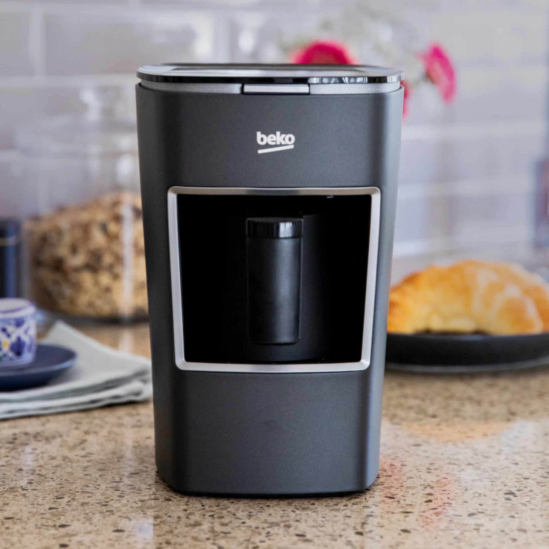 Beko Aparat za domaću kafu BKK2300
