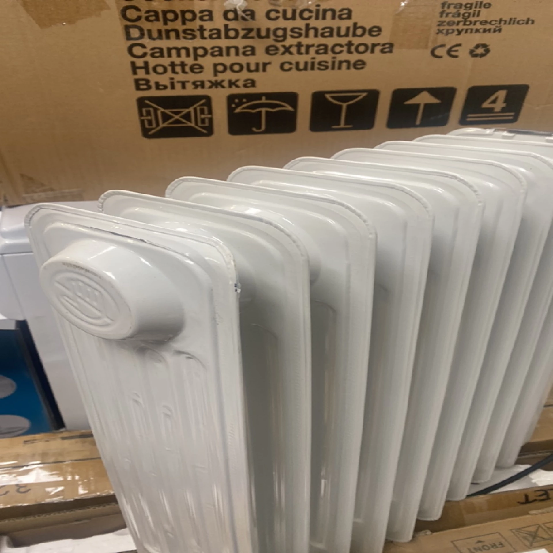 OUTLET - Union uljani radijator OR-0109W