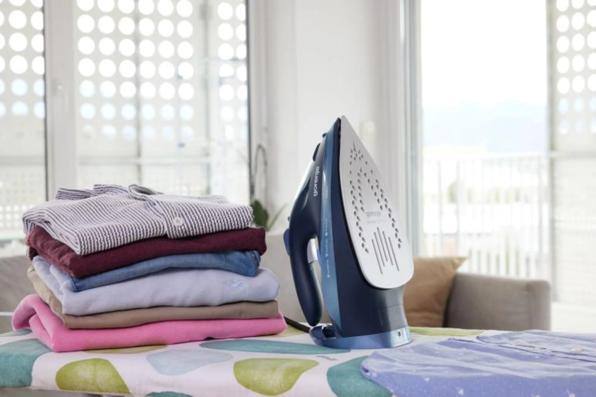 Gorenje Pegla na paru SIH3200DB
