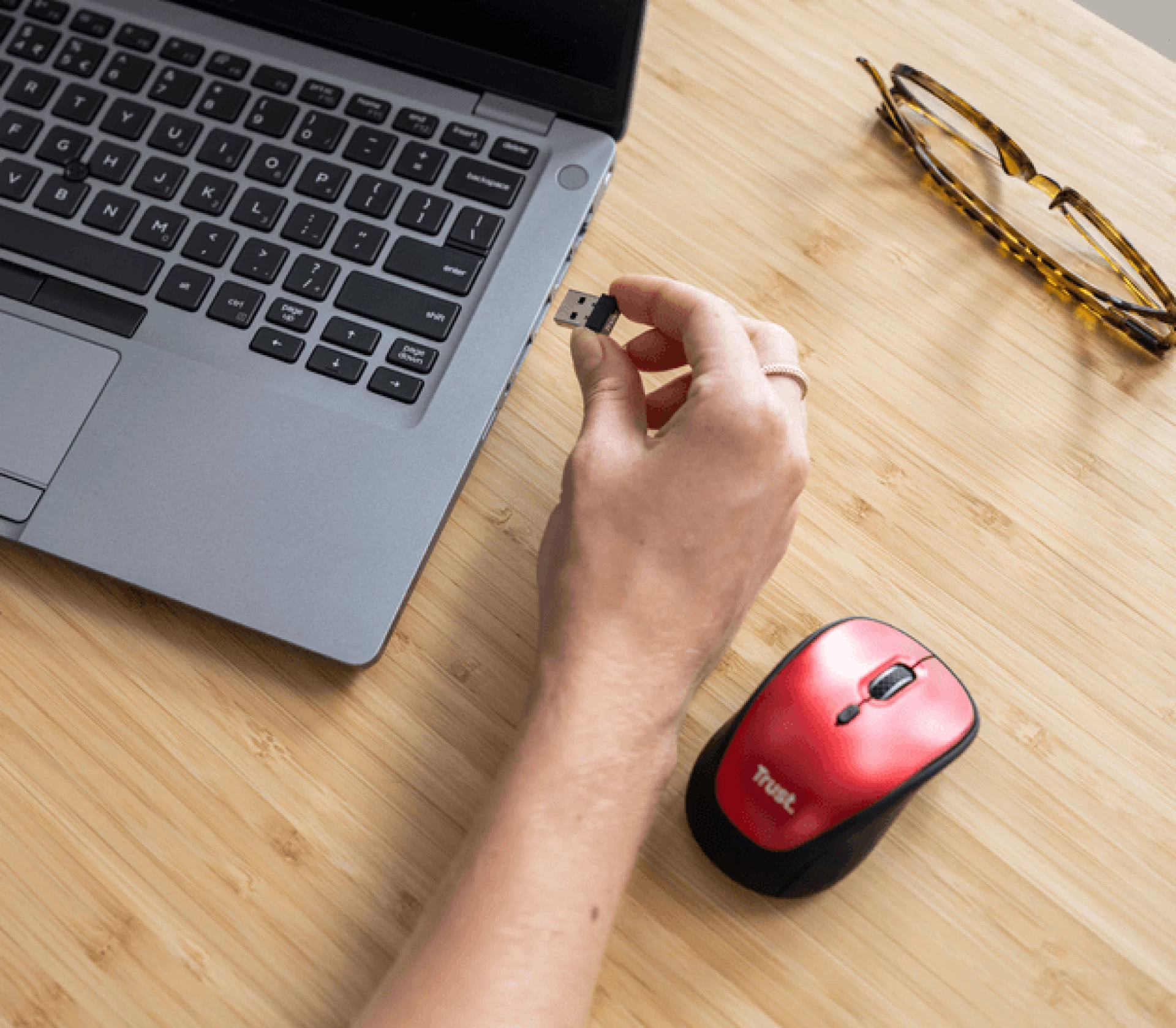 Trust Bežični miš YVI+ 