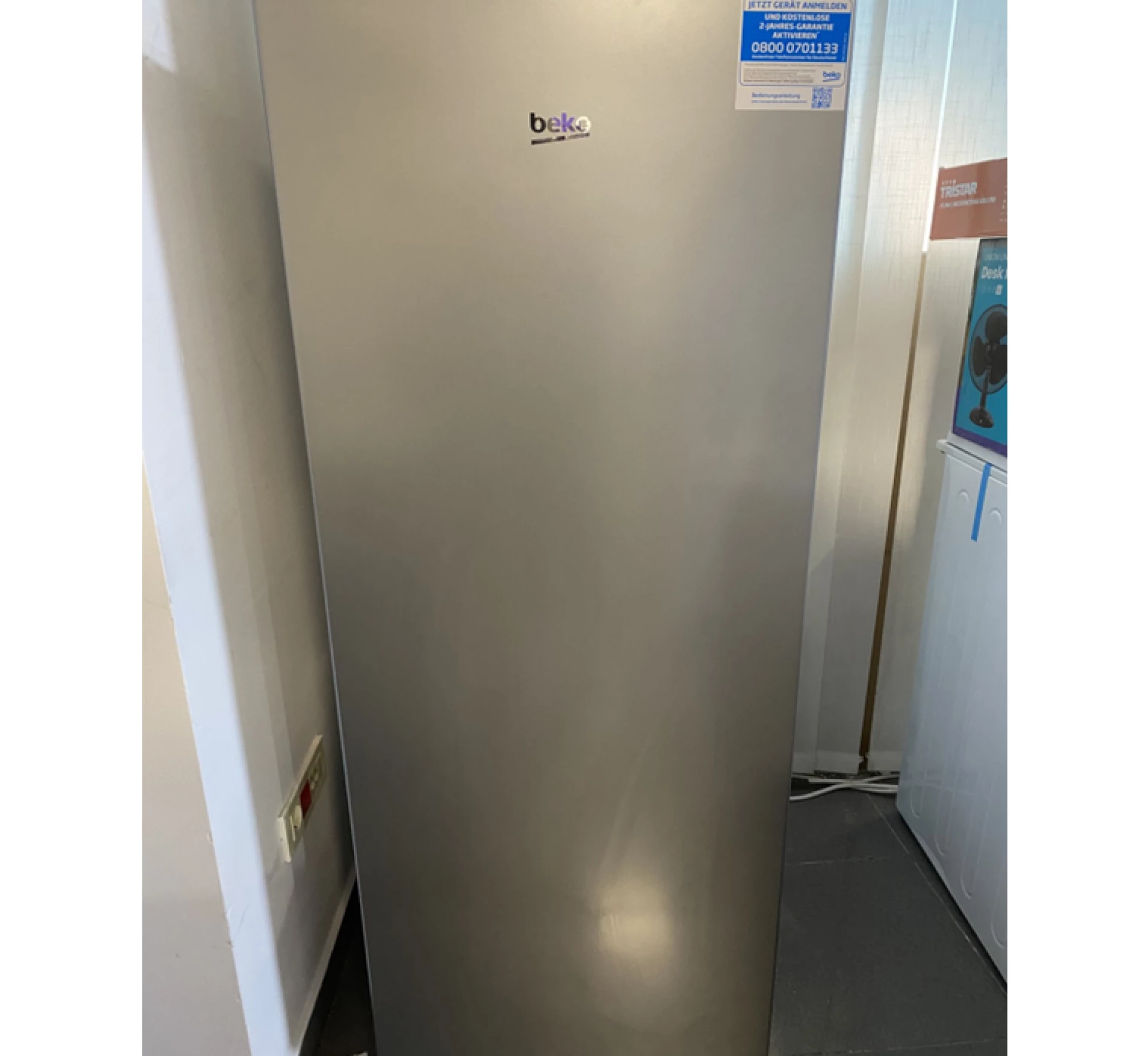 OUTLET Beko Frižider sa jednim vratima RSSE265K30SN