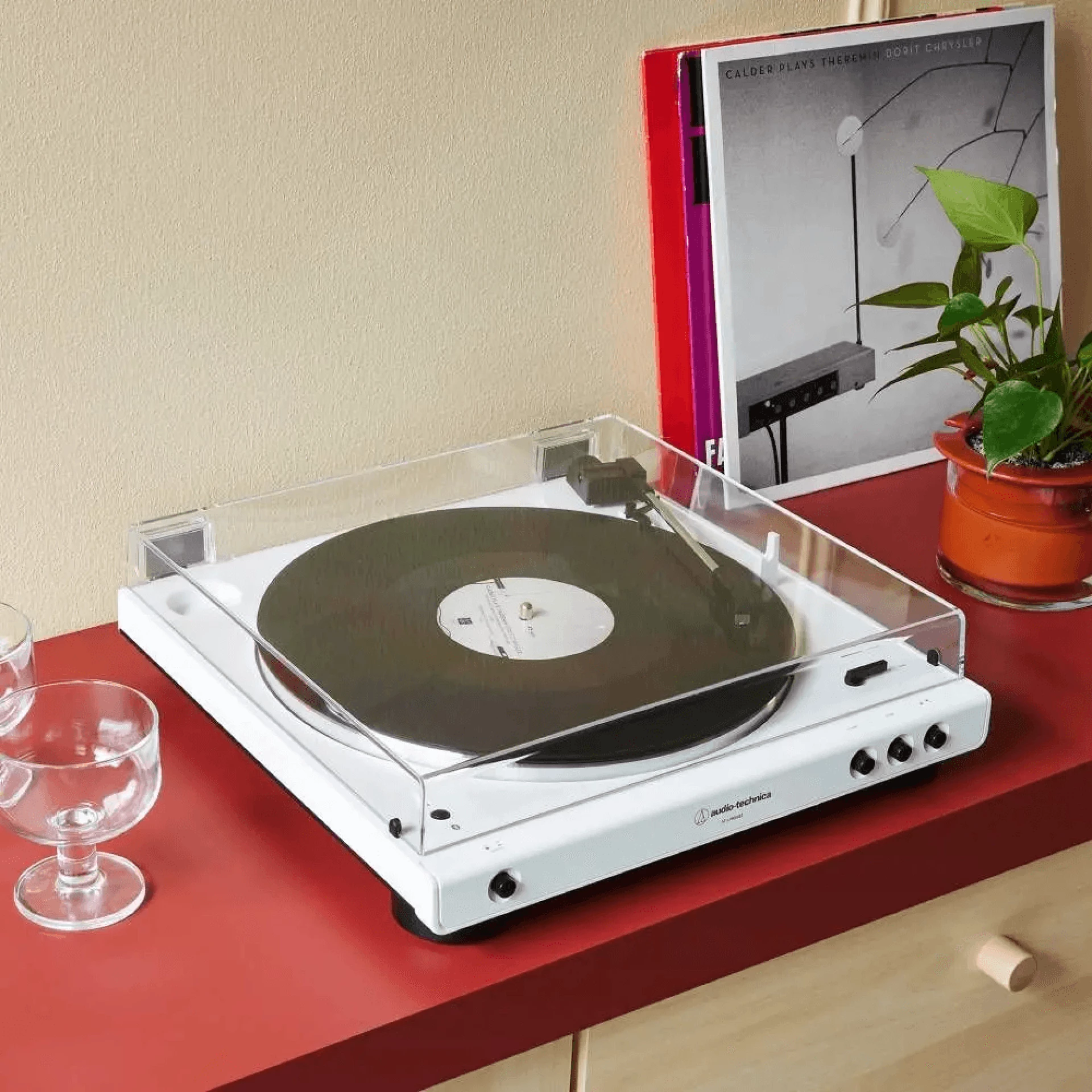 Audio-Technica Gramofon AT-LP60XBTWH