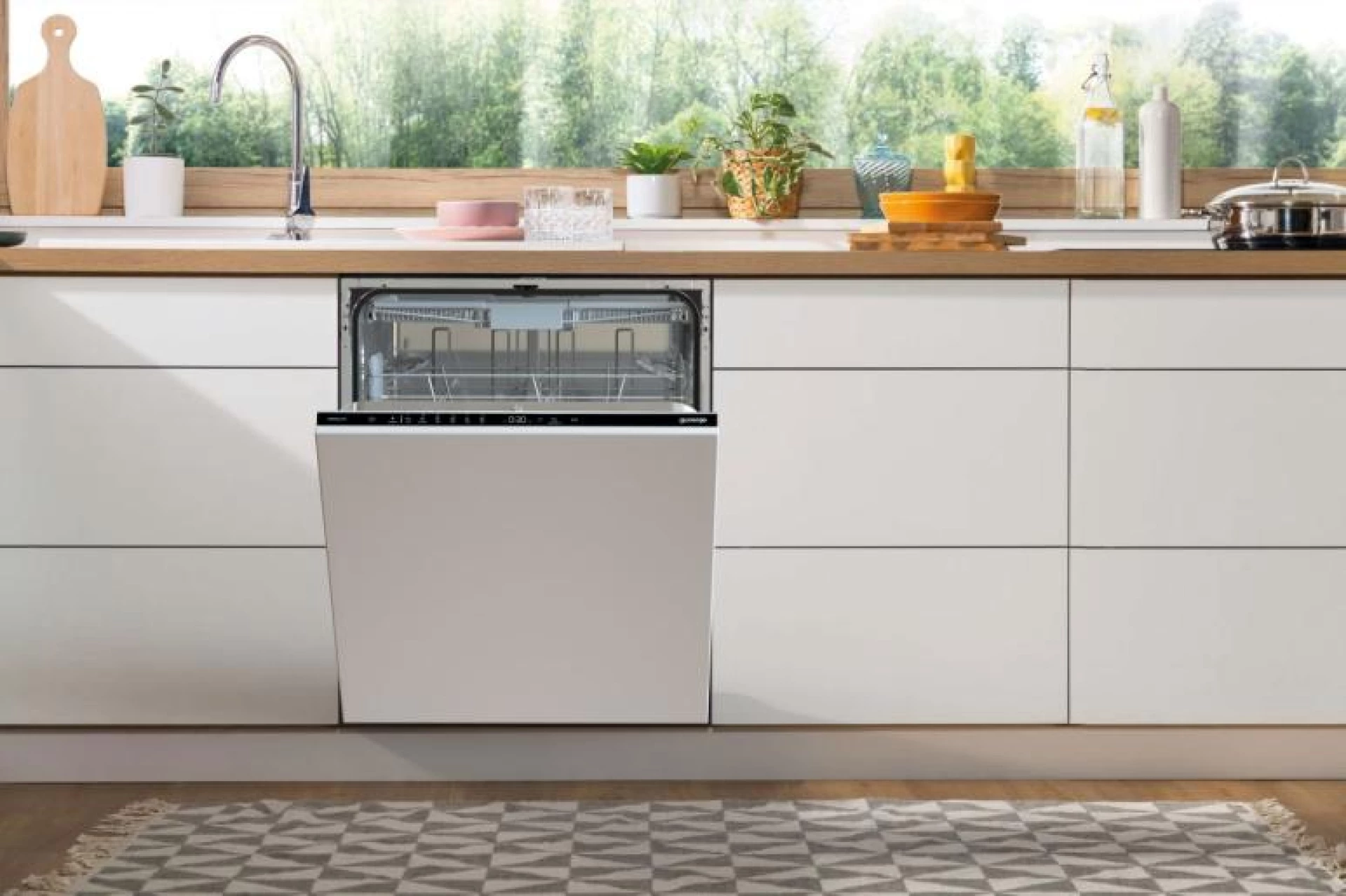 Gorenje Ugradna mašina za pranje sudova GV643D90