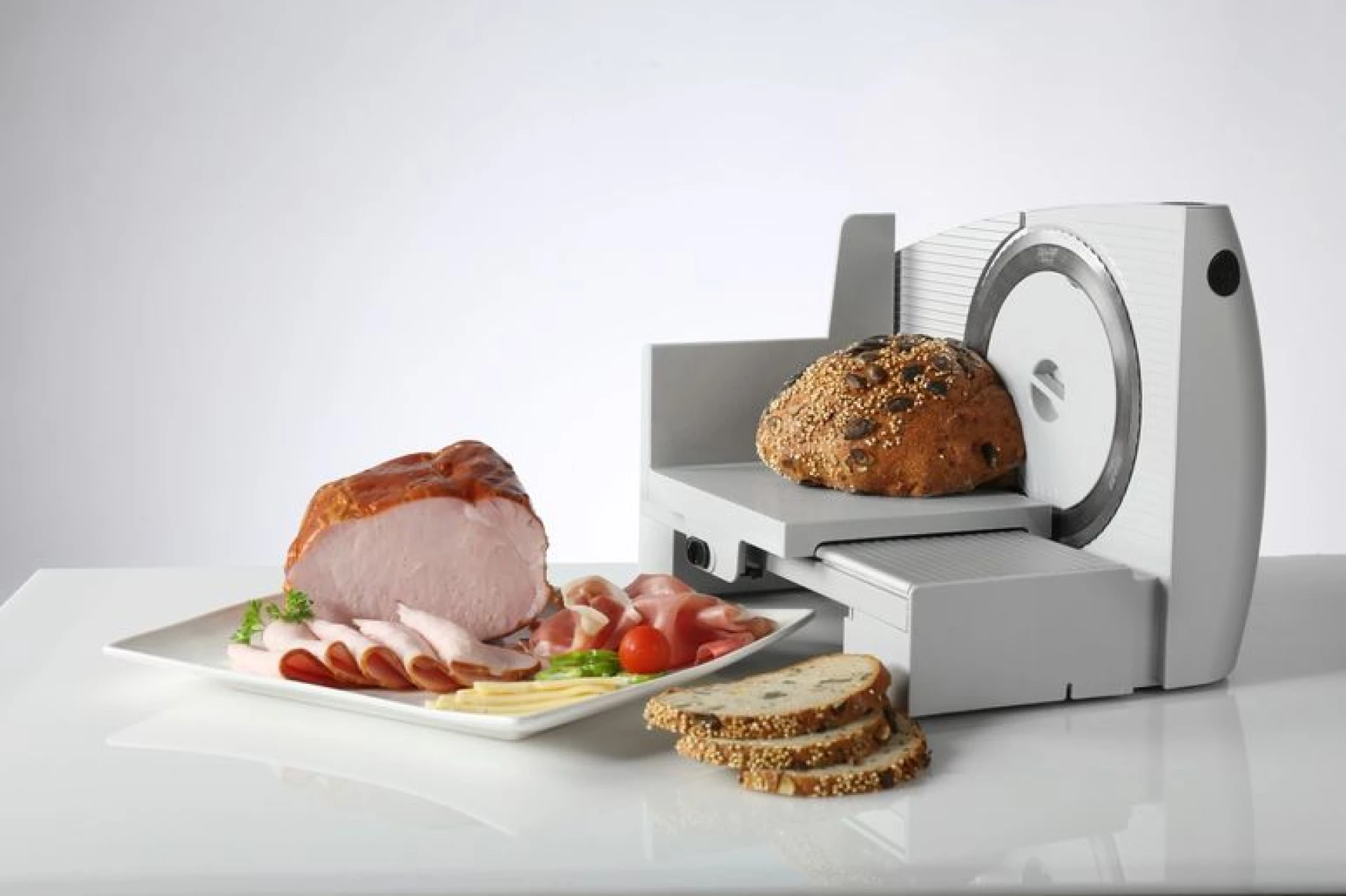 Gorenje Mesoreznica Gorenje R607A