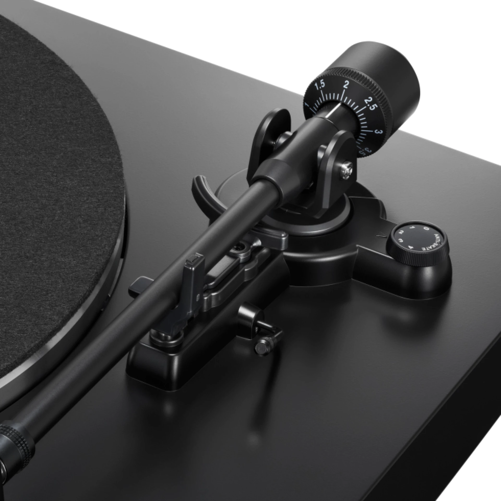 AUDIO-TECHNICA GRAMOFON AT-LP3XBT (AT-LP3XBTBK) CRNI
