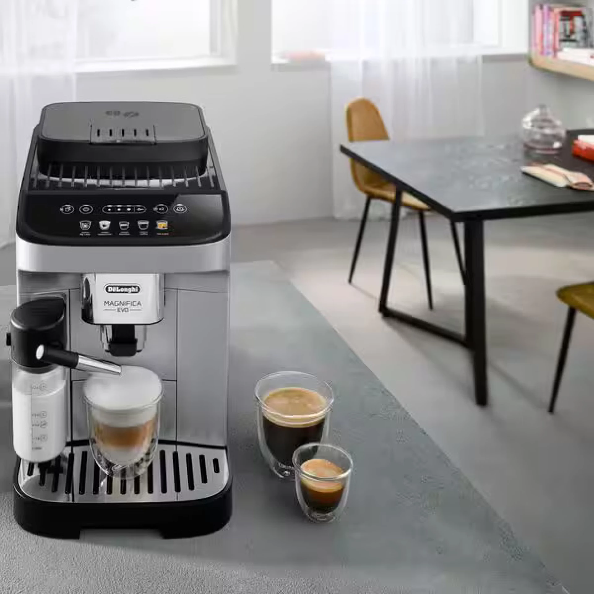 DeLonghi Aparat za esoresso kafu Magnifica Evo ECAM290.61.SB
