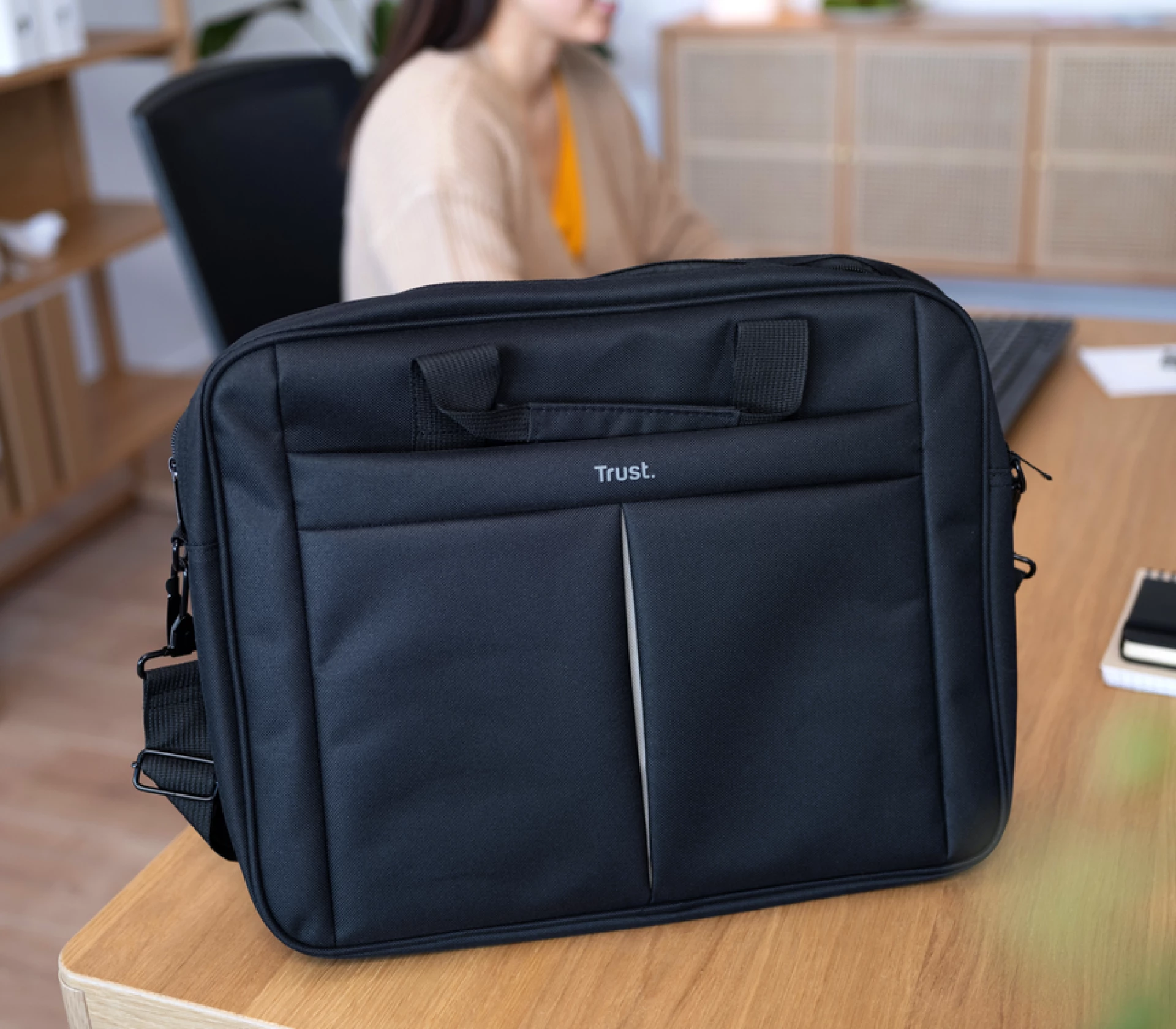 Trust Torba za laptop Primo 16" crna