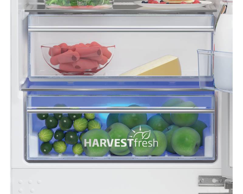 Beko Ugradni kombinovani frižider BCNA 275 E4FN ProSmart inverter 